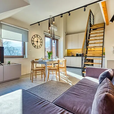 Royal Prestige Collection Z Prywatnym Jacuzzi - Stone Hill Z Basenem I Saunami 아파트 스클라르스카포렘바