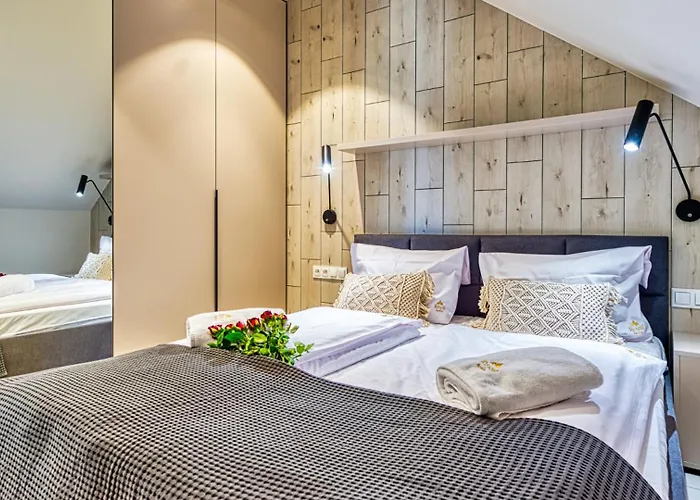 Royal Prestige Collection Z Prywatnym Jacuzzi - Stone Hill Z Basenem I Saunami Szklarska Poreba